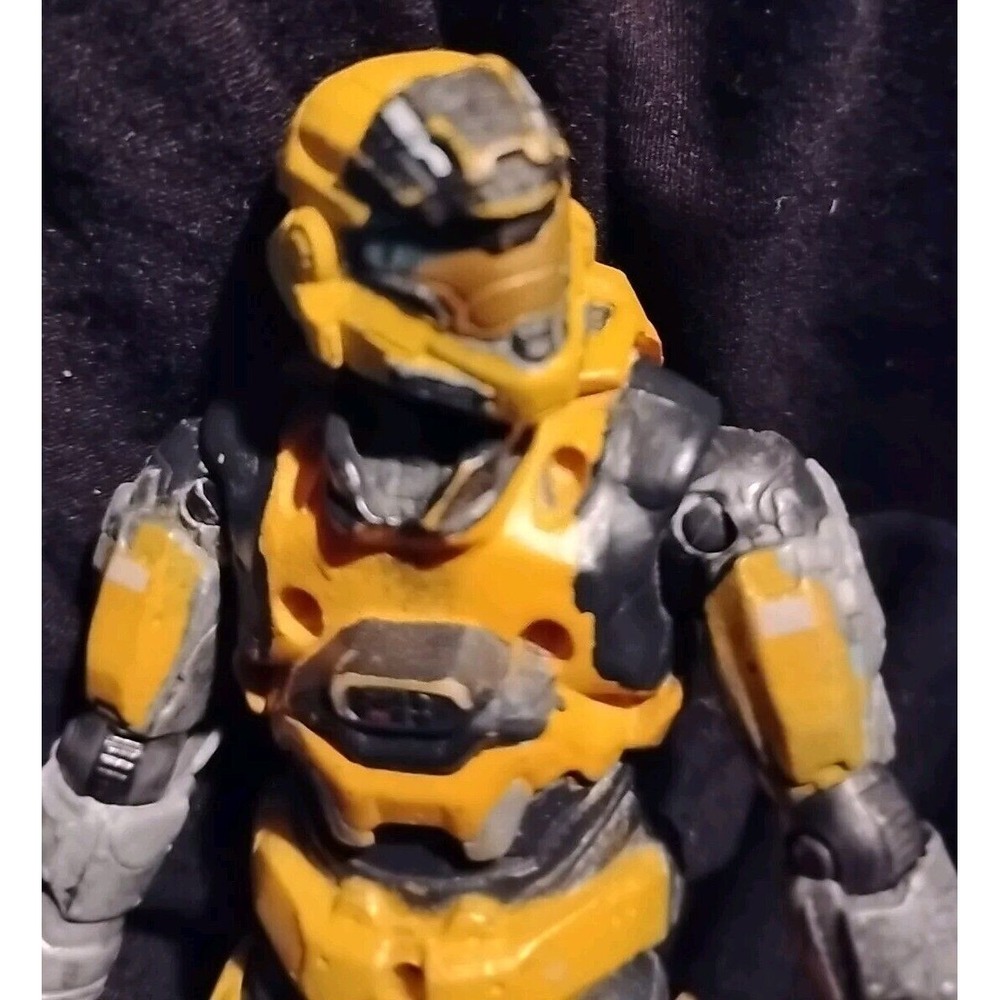 Halo Reach Yellow Spartan Action Figure MARK V -B Ser. 1 McFarlane Toys Poseable - Picture 3 of 3
